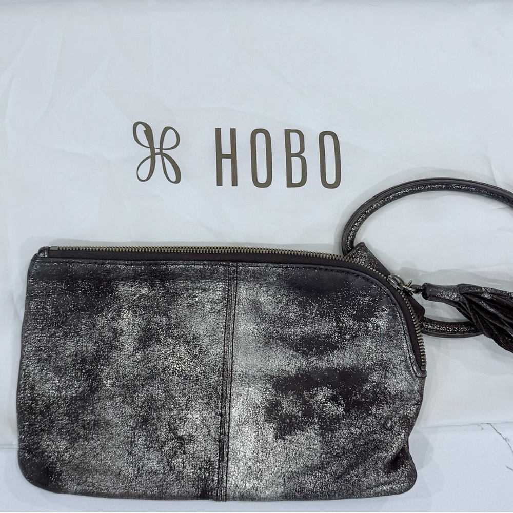 HOBO Wristlet - Picture 4 of 4